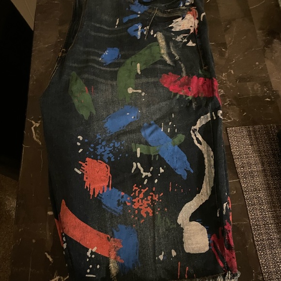 Men’s new jean shorts - Picture 2 of 5